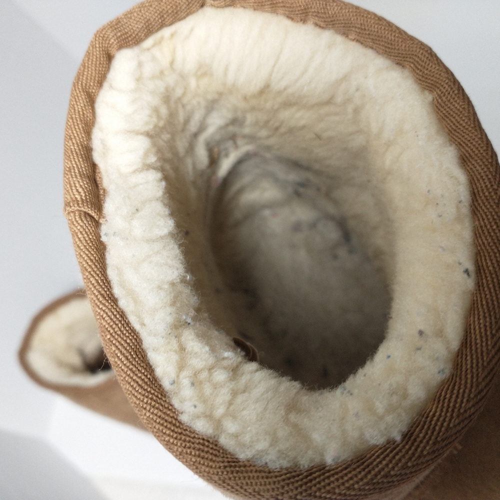 UGG Classic Mini II Boot Suede, Woman Size 9, Chestnut Brown - Picture 12 of 12